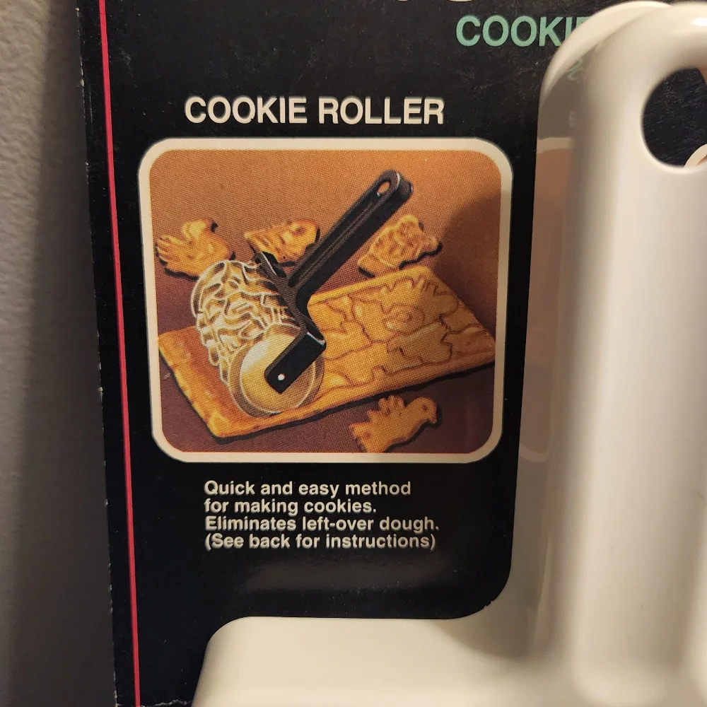 Hutzler Holiday Cookie Roller #65 1988 West Germany European Designs NEW